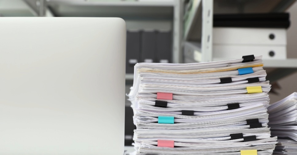 Saiba como eliminar documentos físicos de forma segura e legal